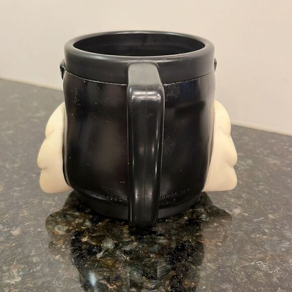 Warner Brothers Sylvester the Cat plastic character mug with handle. - Picture 4 of 6